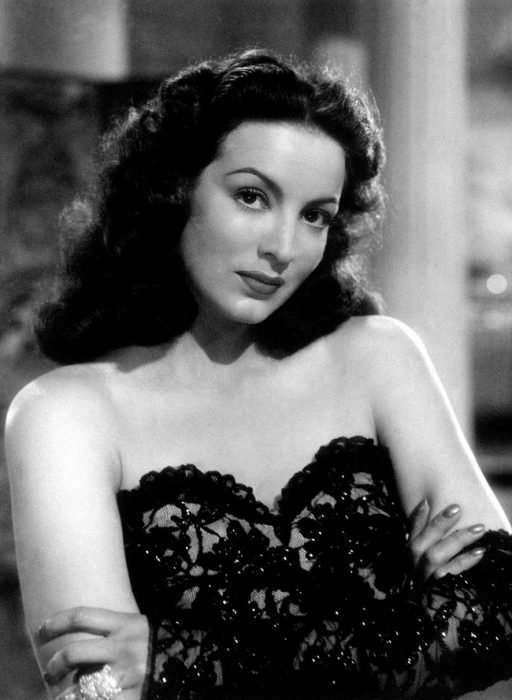 Why Every Woman Needs to tap into Her Inner Maria Felix… | Cruz the Muse